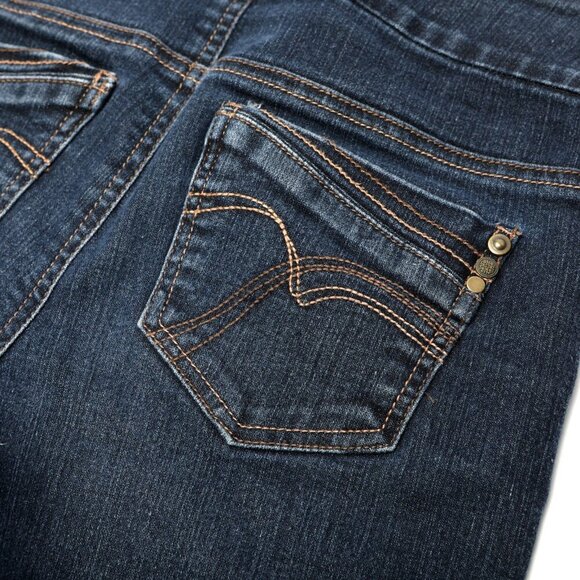 Reitmans Jeans Stretch Denim Capris Pull On Comfy Dark Wash Slit Hem Size 0 - Picture 3 of 8